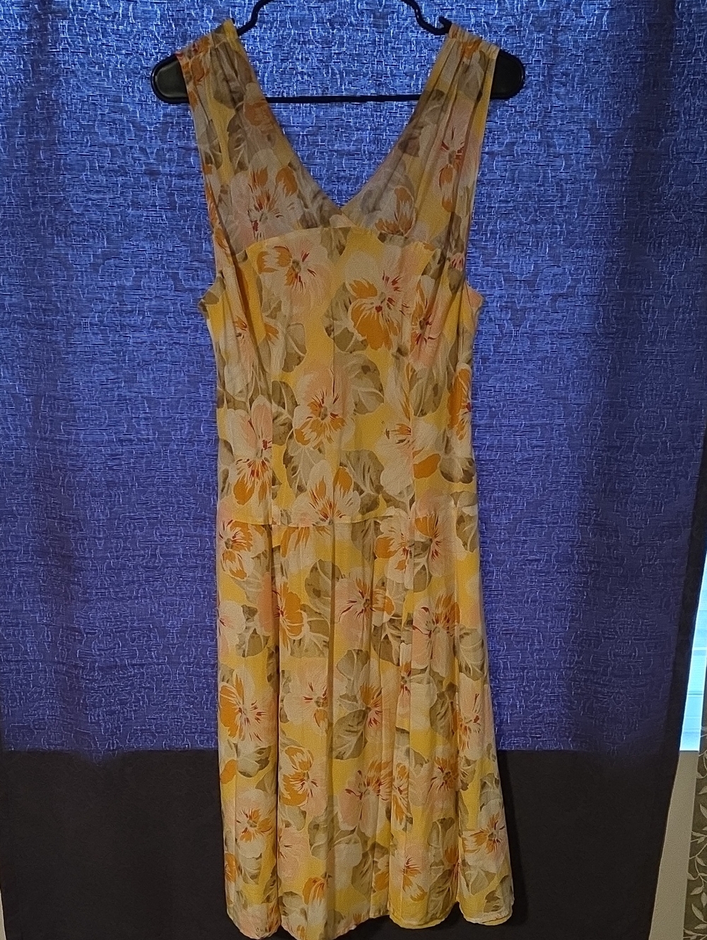 Pendleton Silk & Cotton Blend Yellow Floral V-Neck Sleeveless Midi Dress